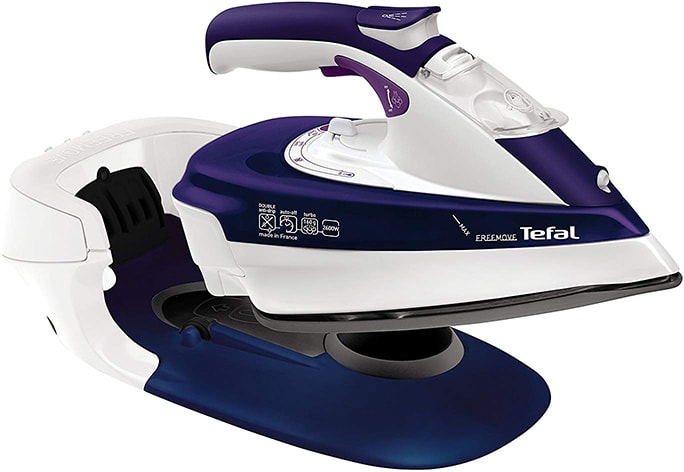 Tefal Freemove FV9965 steam iron main image-min